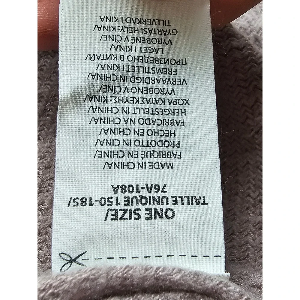 Echo knit poncho